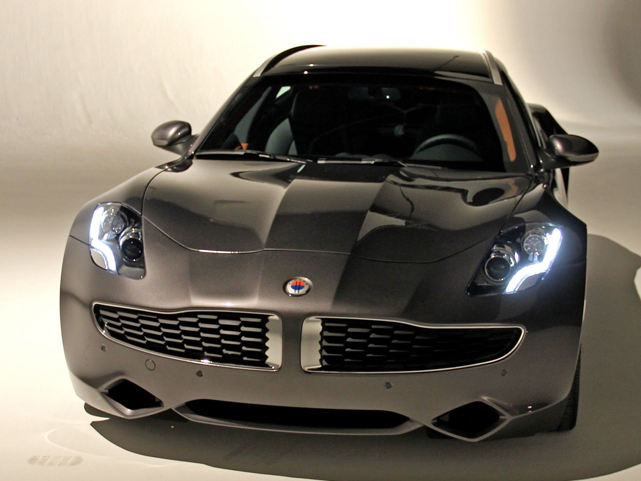 Fisker Surf Wallpapers