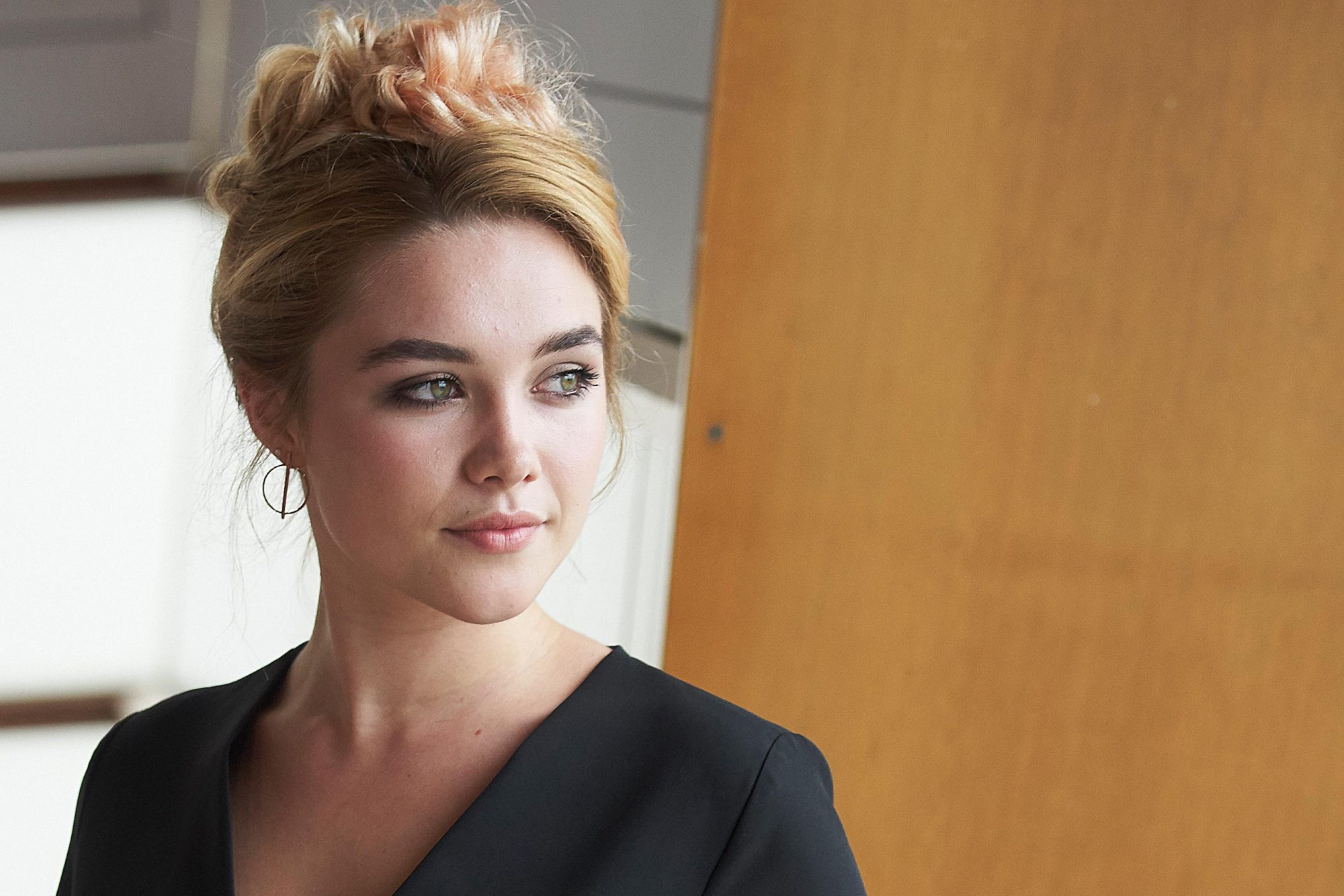 Florence Pugh In Little Women Wallpapers