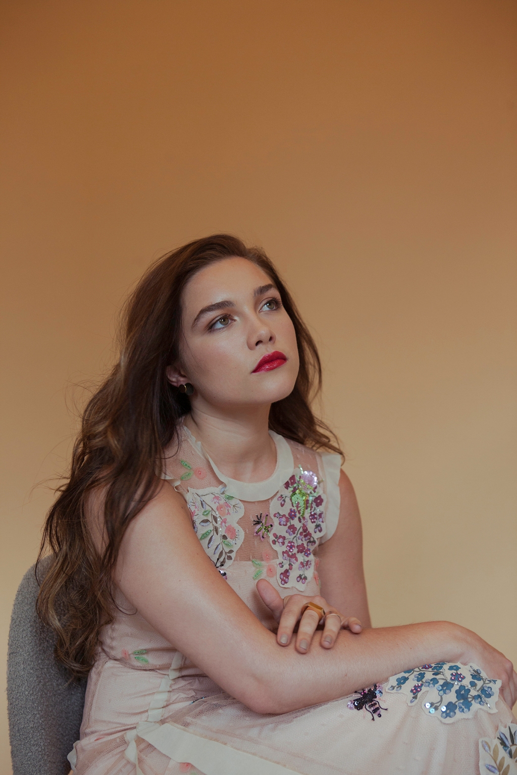 Florence Pugh Lady Macbeth Portrait Wallpapers