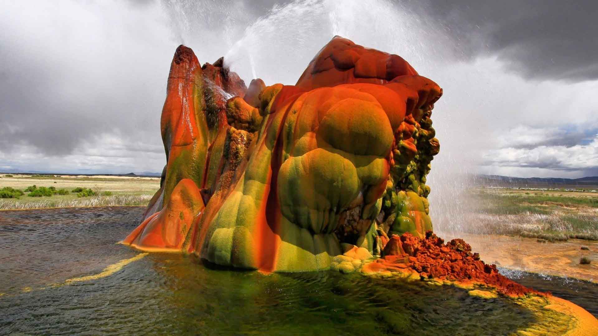 Fly Geyser Wallpapers