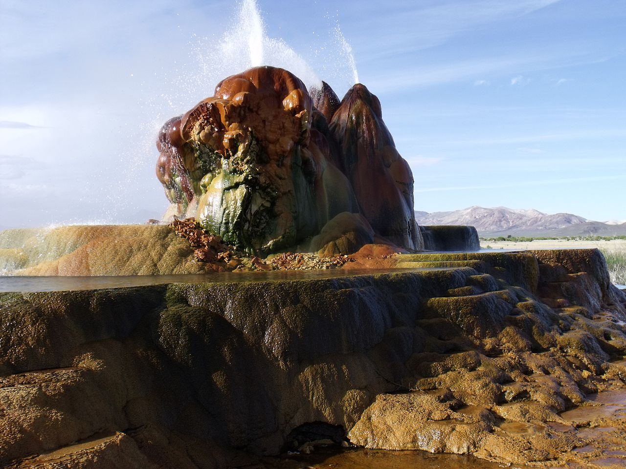 Fly Geyser Wallpapers