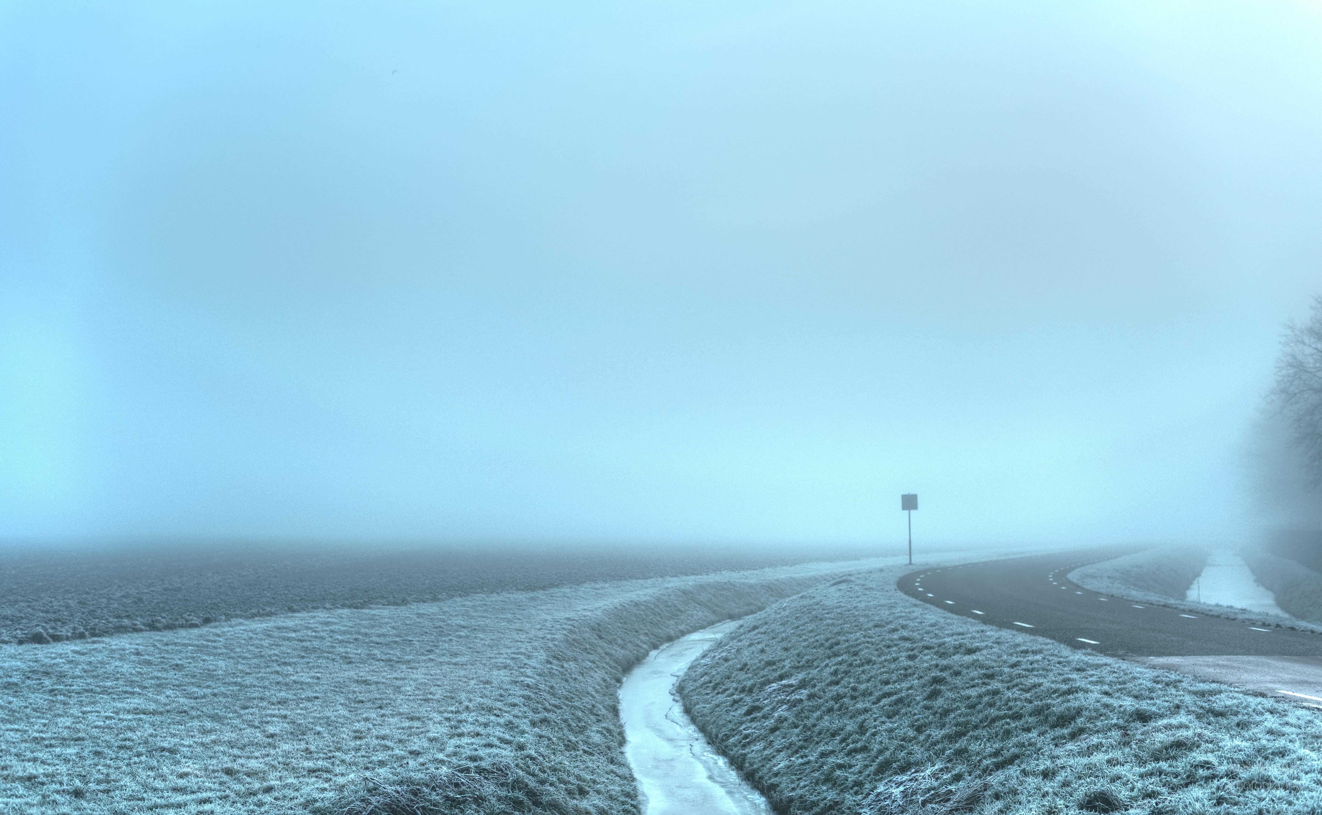 Foggy Empty Road Hd Wallpapers