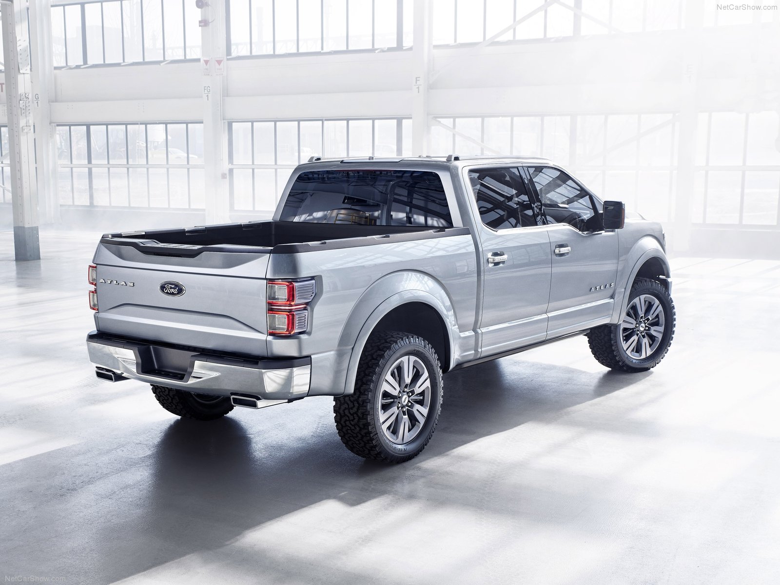 Ford Atlas Wallpapers