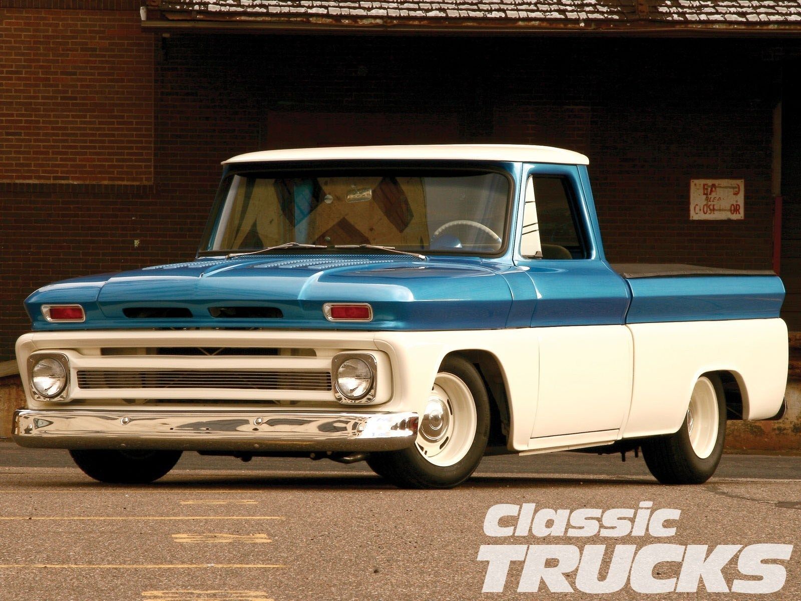 Ford Deluxe Pickup Wallpapers