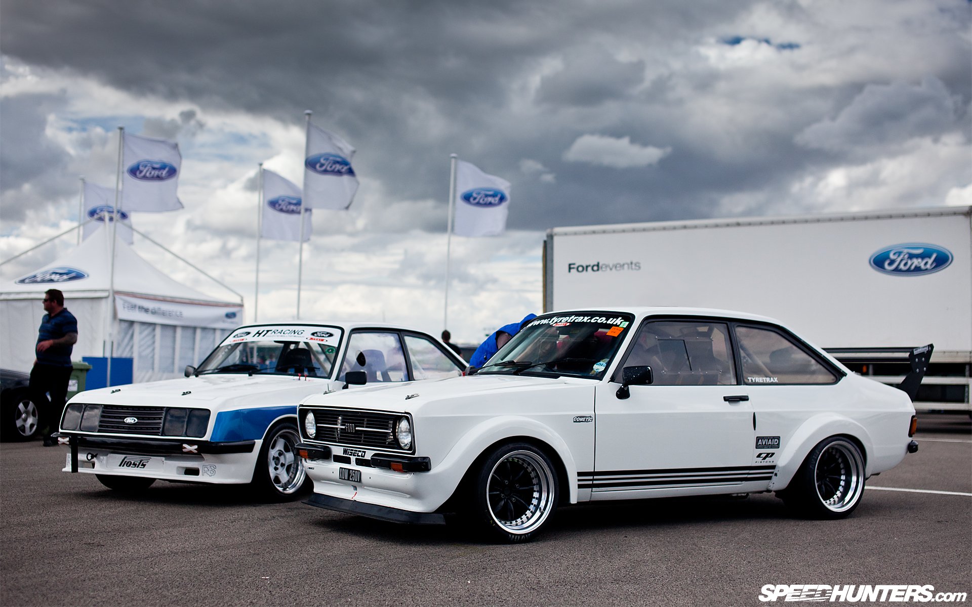 Ford Escort Wallpapers