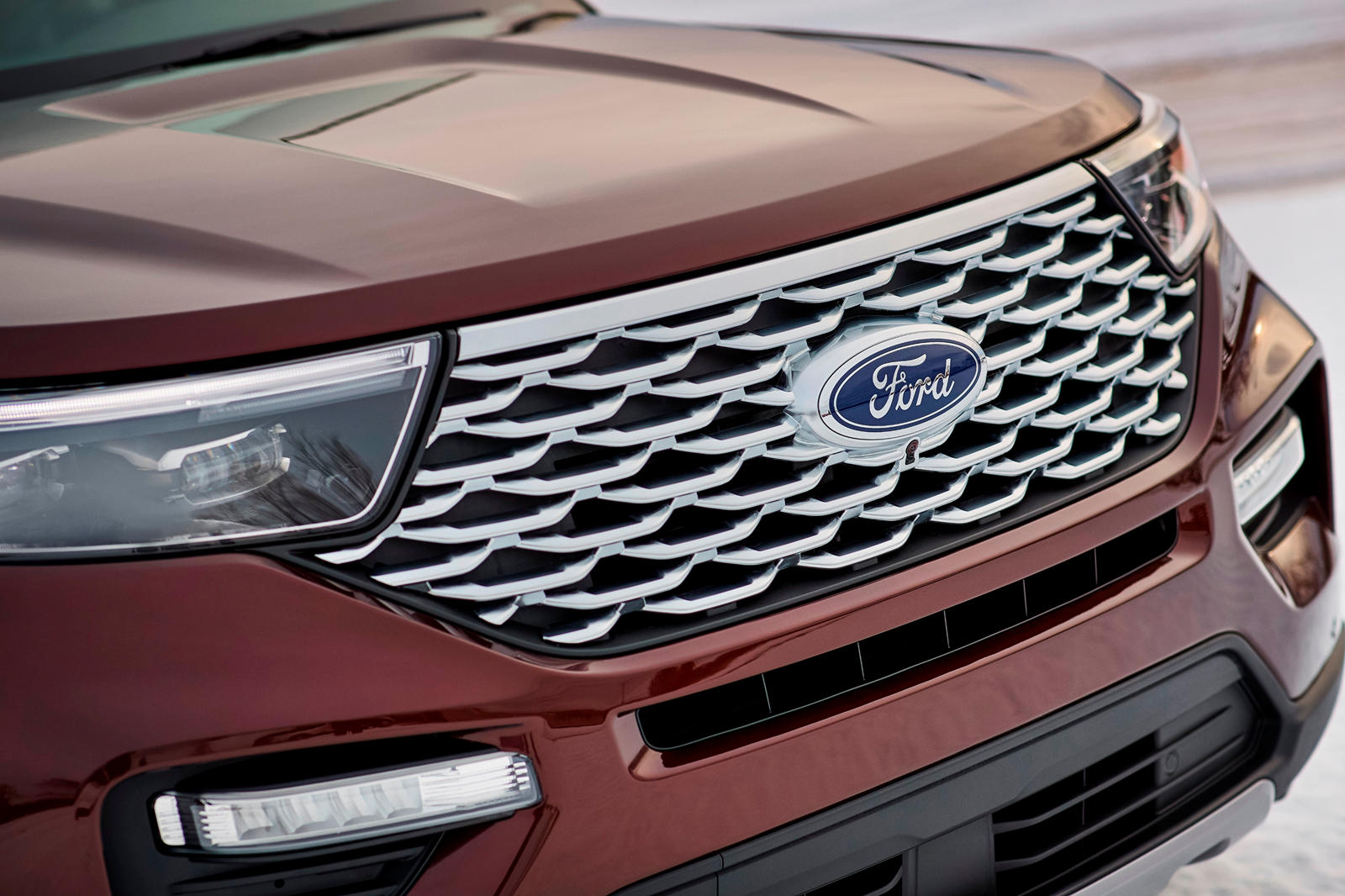 Ford Explorer Platinum Wallpapers