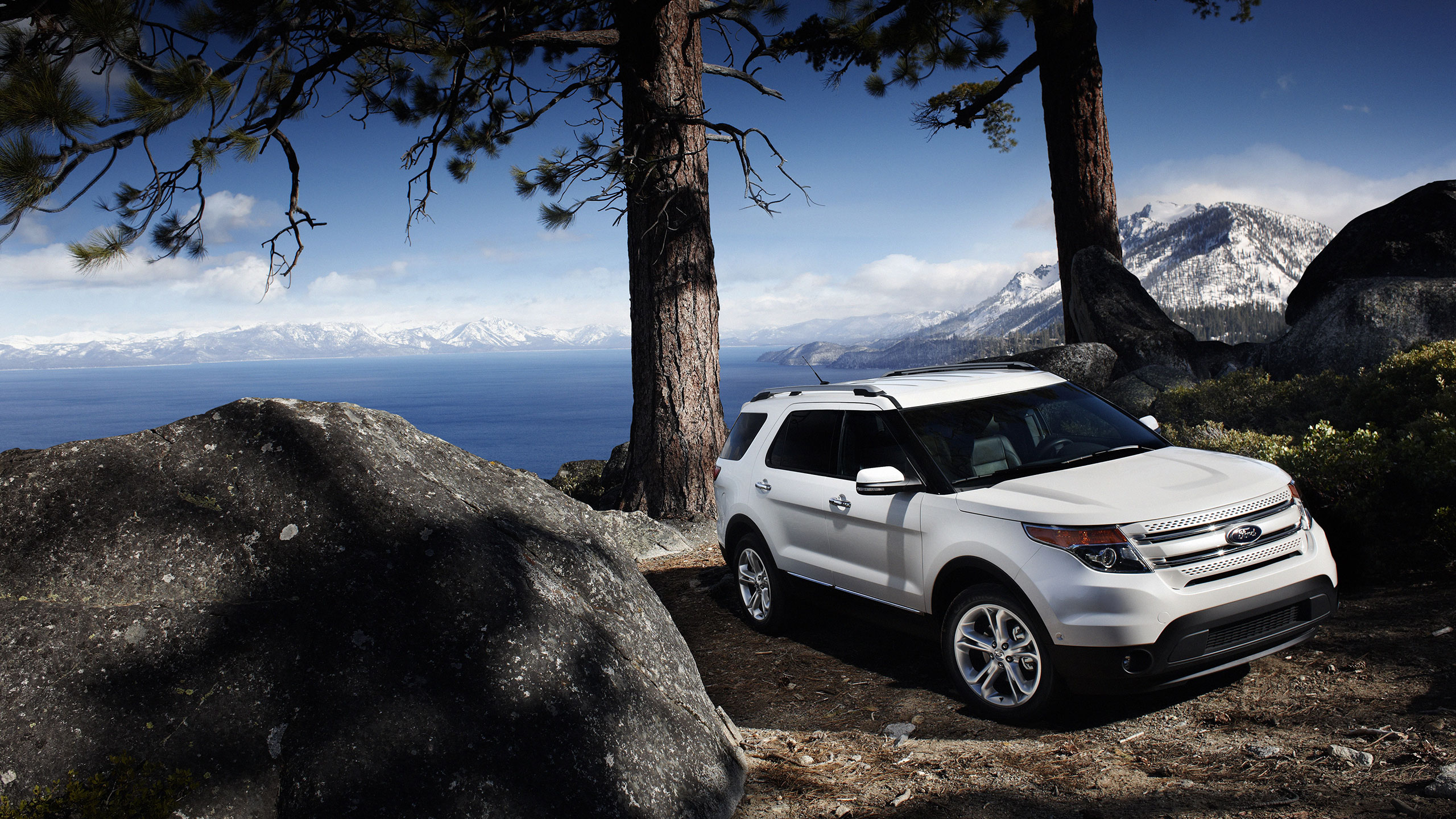 Ford Explorer Sport Wallpapers