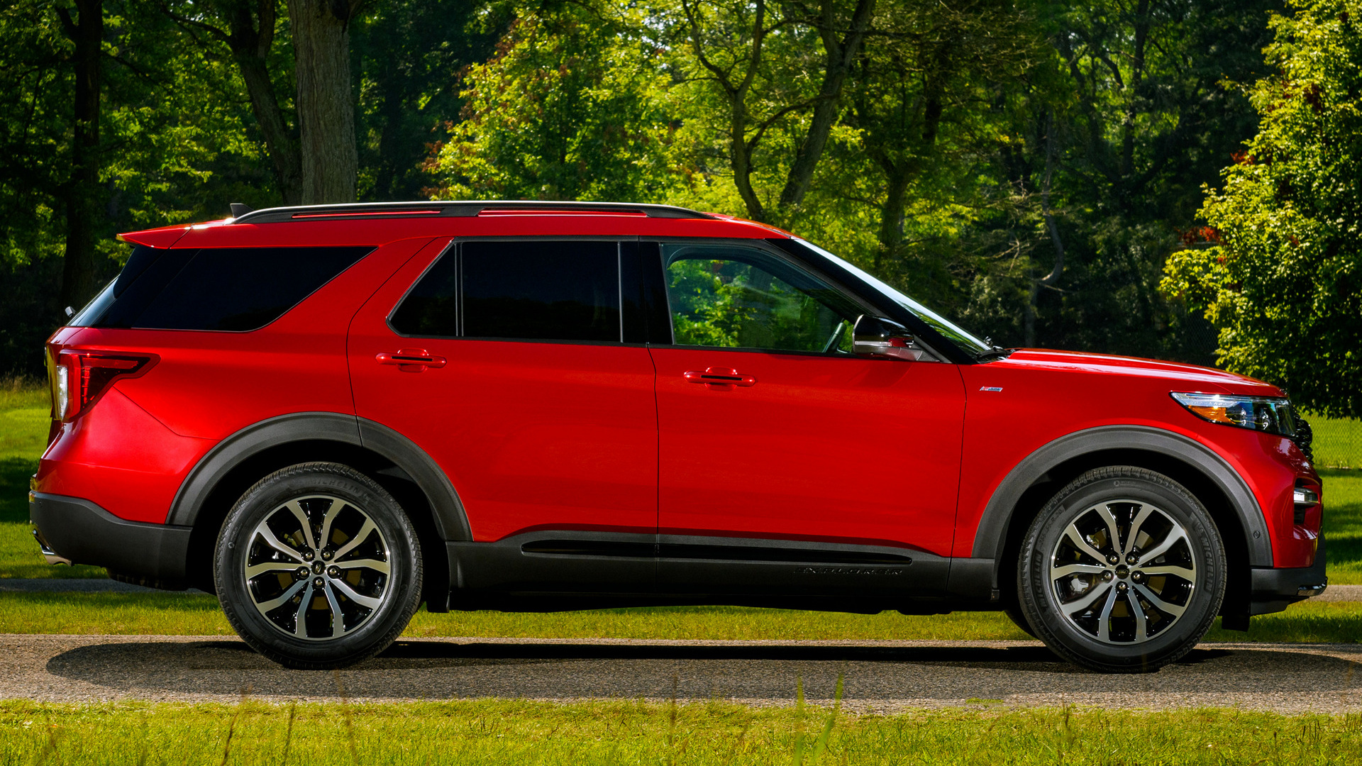 Ford Explorer St-Line Wallpapers