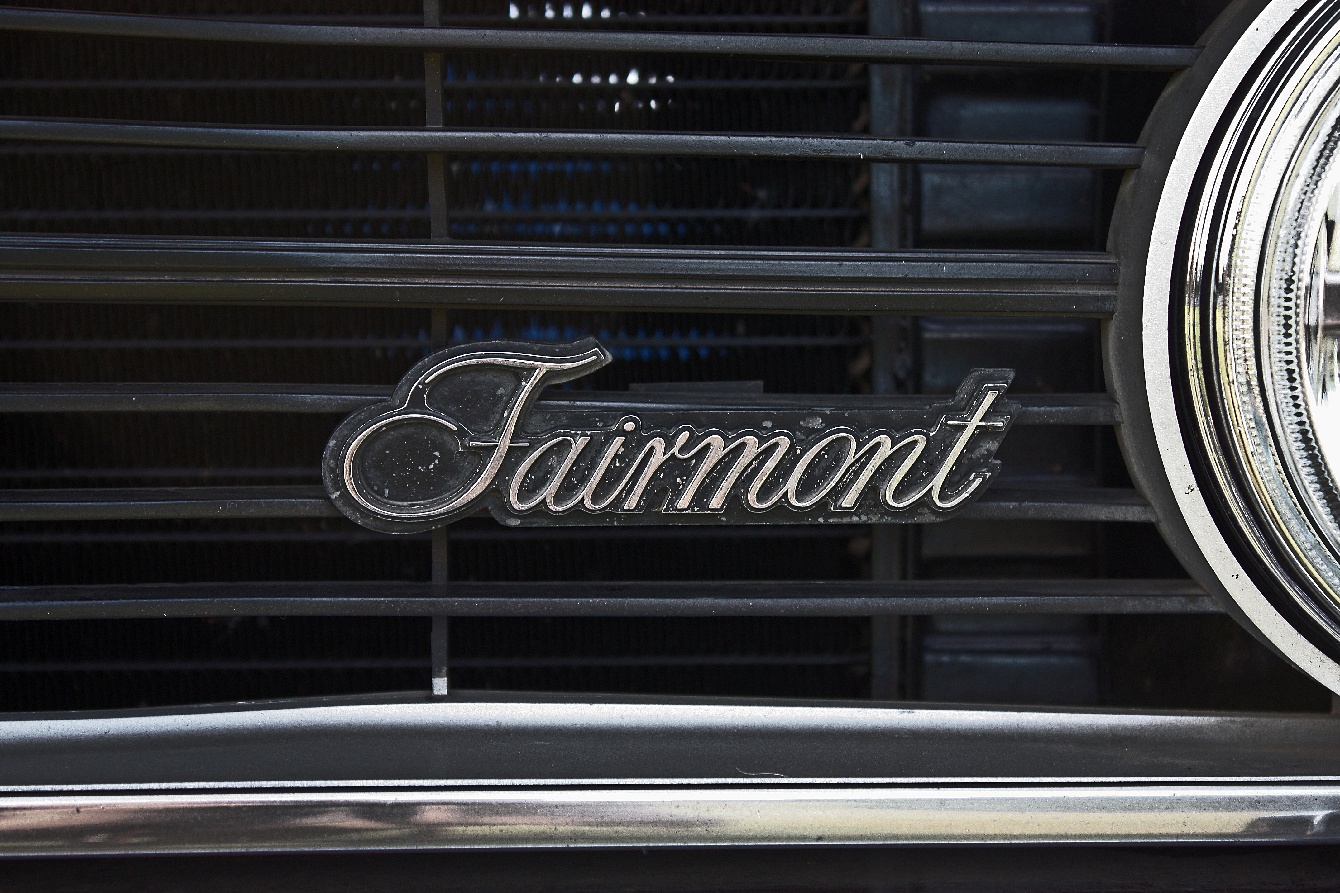 Ford Fairmont Wallpapers