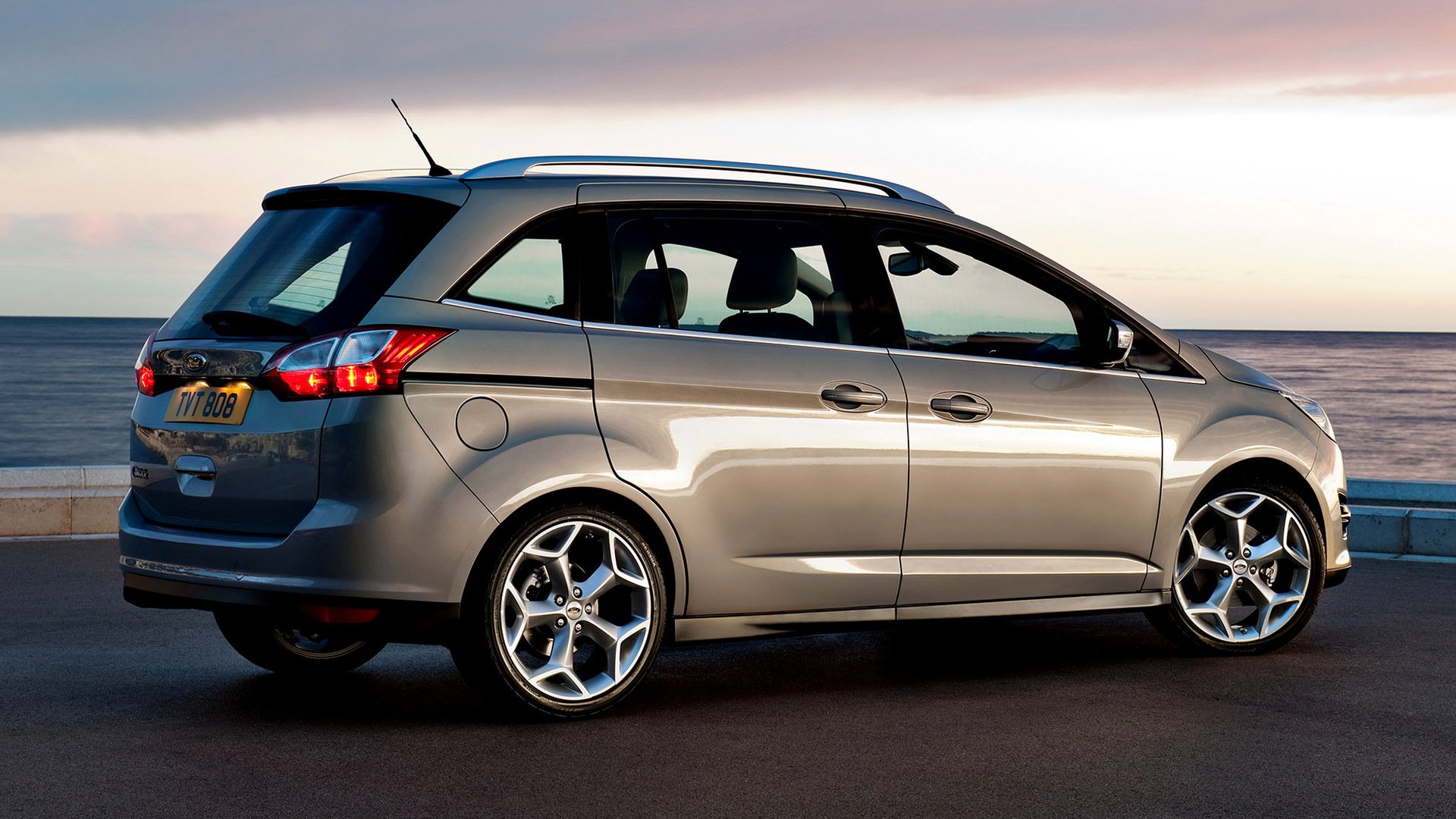 Ford Grand C-Max Wallpapers