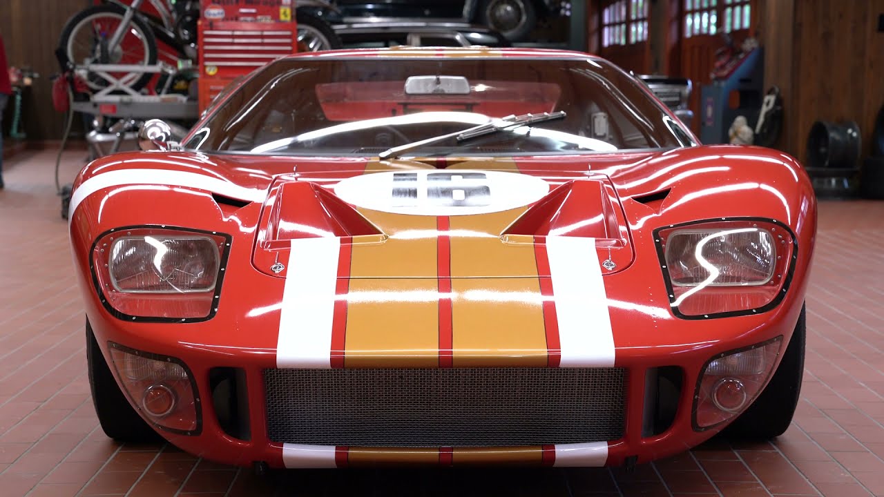 Ford Gt40 Lightweight Race Car Wallpapers