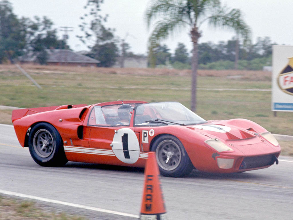 Ford Gt40 Lightweight Race Car Wallpapers