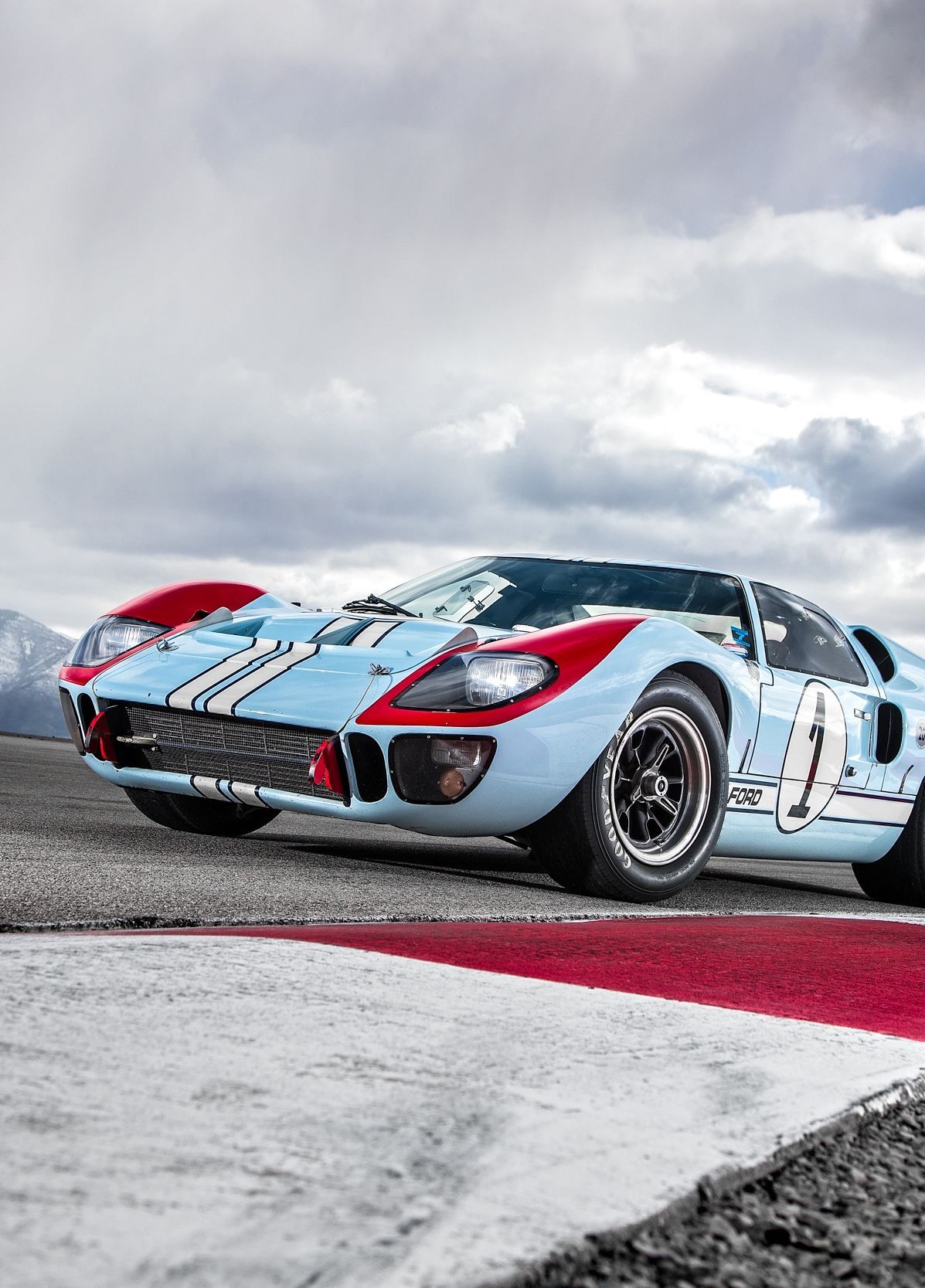 Ford Gt40 Minimalist Wallpapers