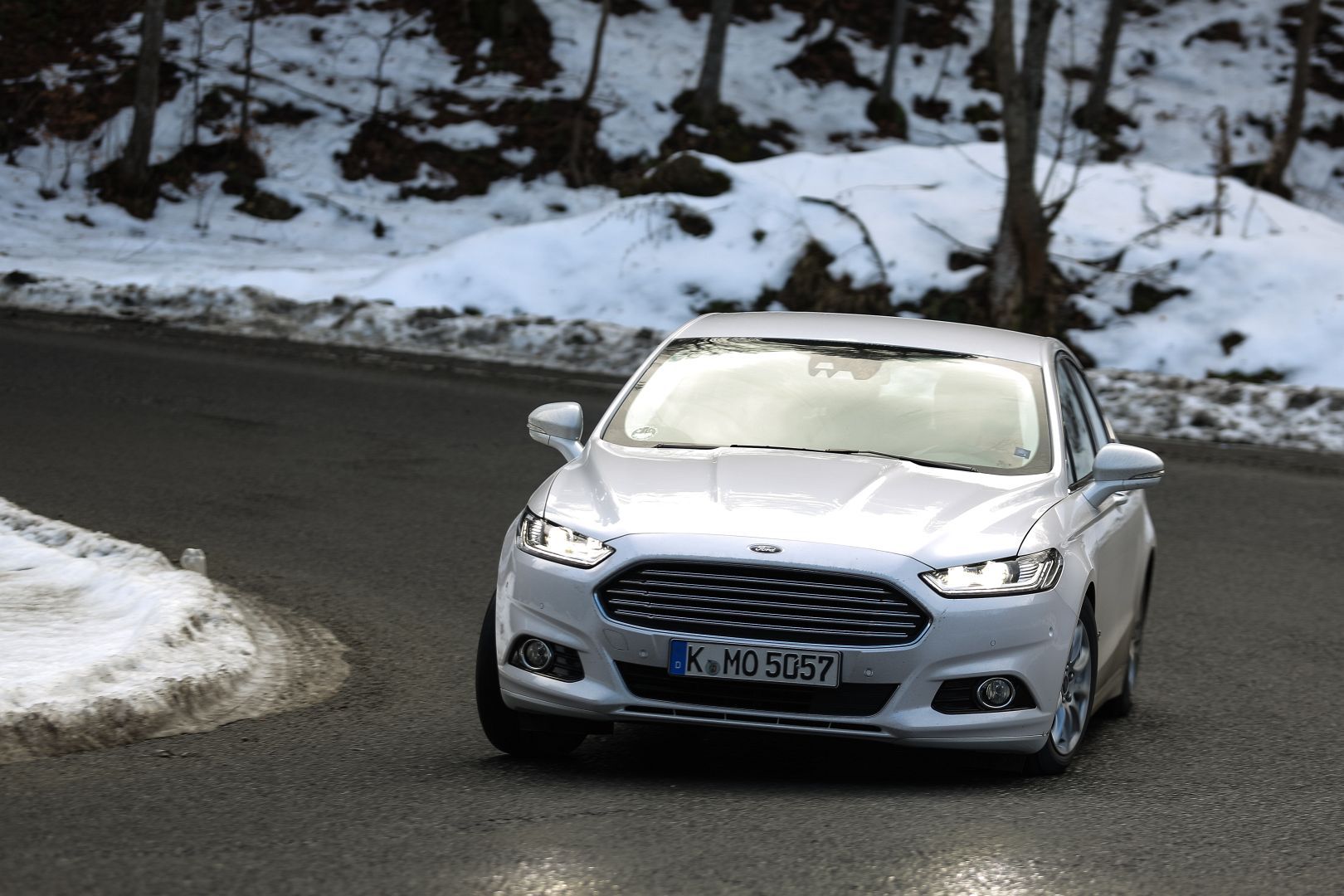 Ford Mondeo Wallpapers