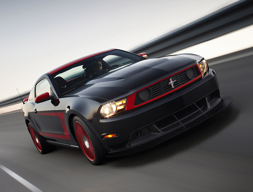 Ford Mustang Boss 302 Red Muscle Car Wallpapers