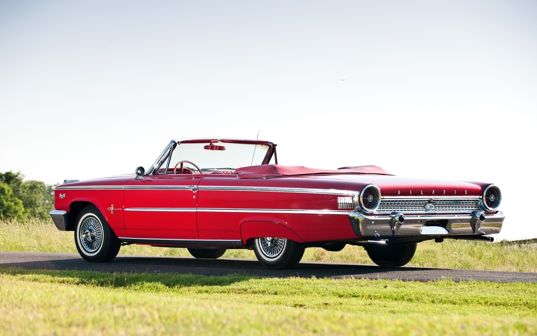 Ford Starliner Wallpapers