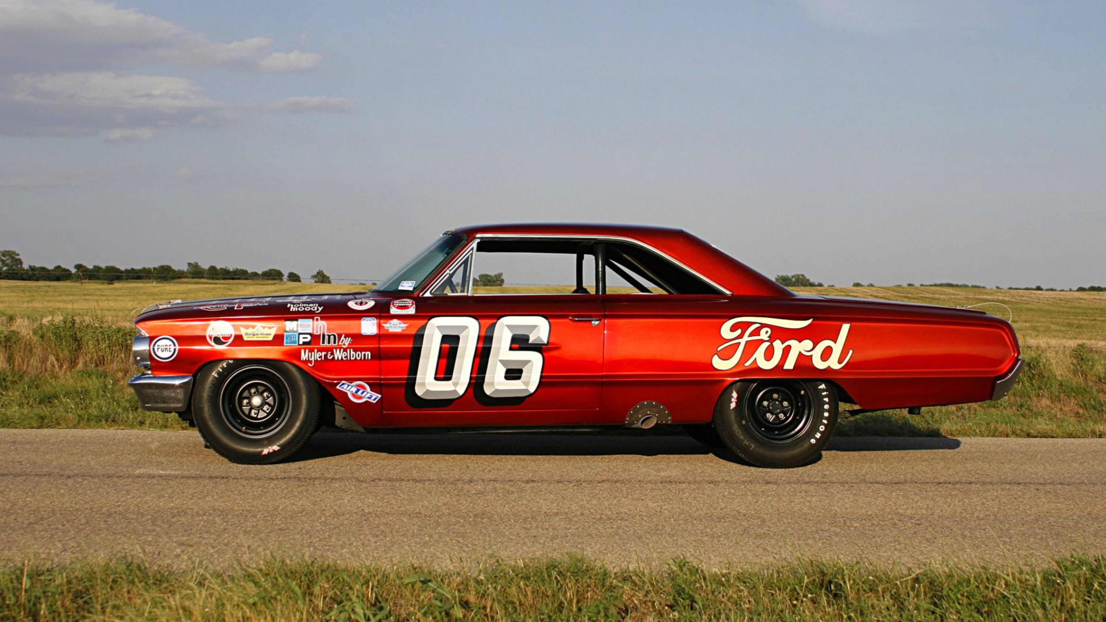 Ford Starliner Wallpapers