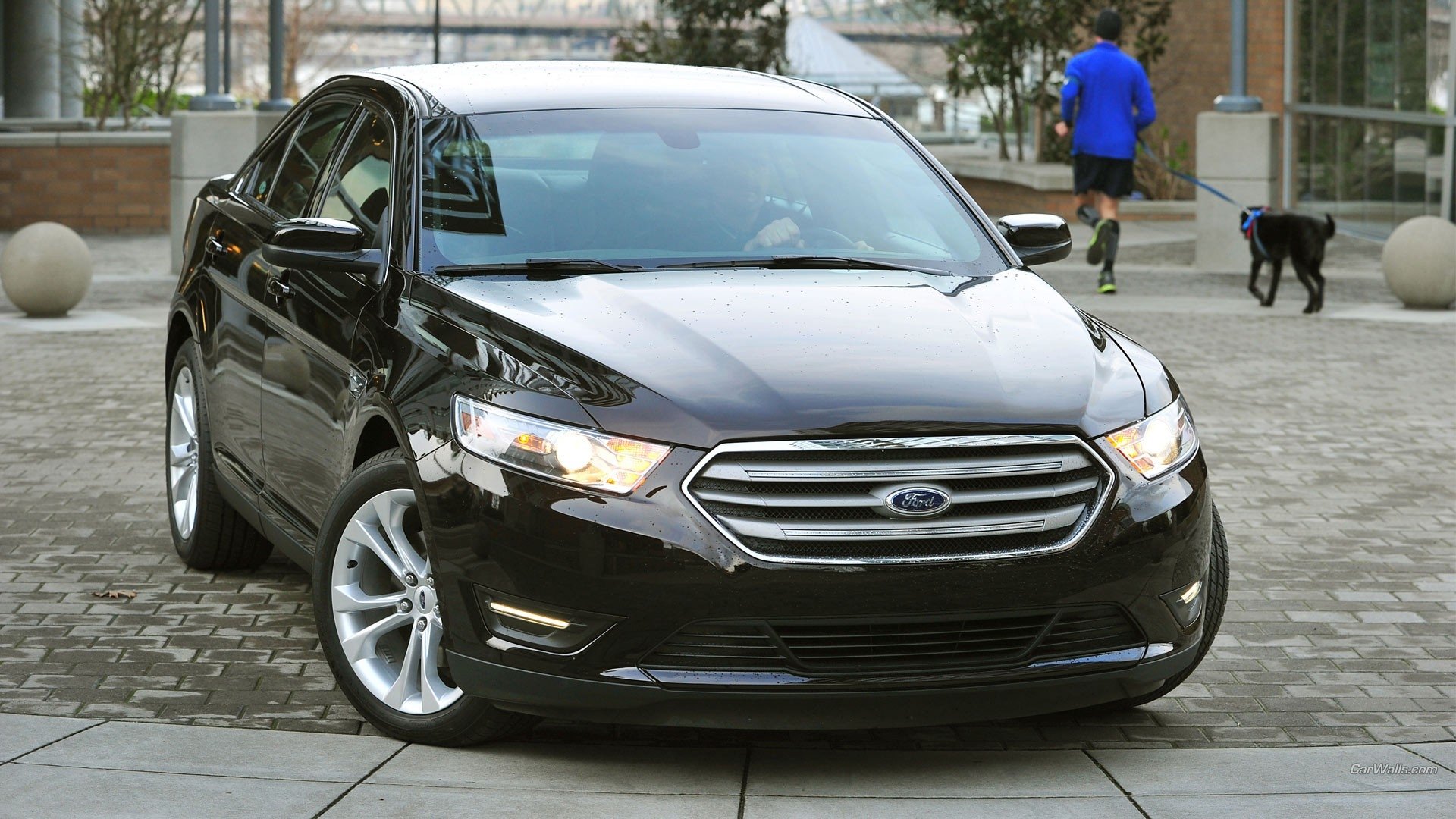 Ford Taurus Wallpapers