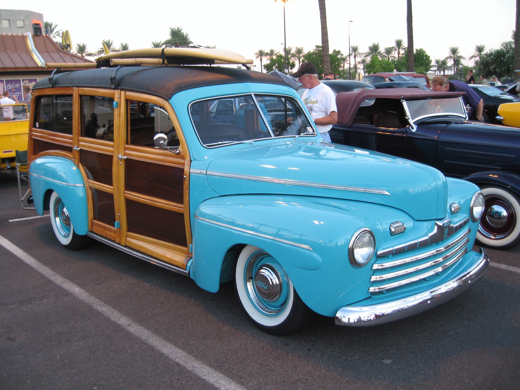 Ford Woody Wallpapers