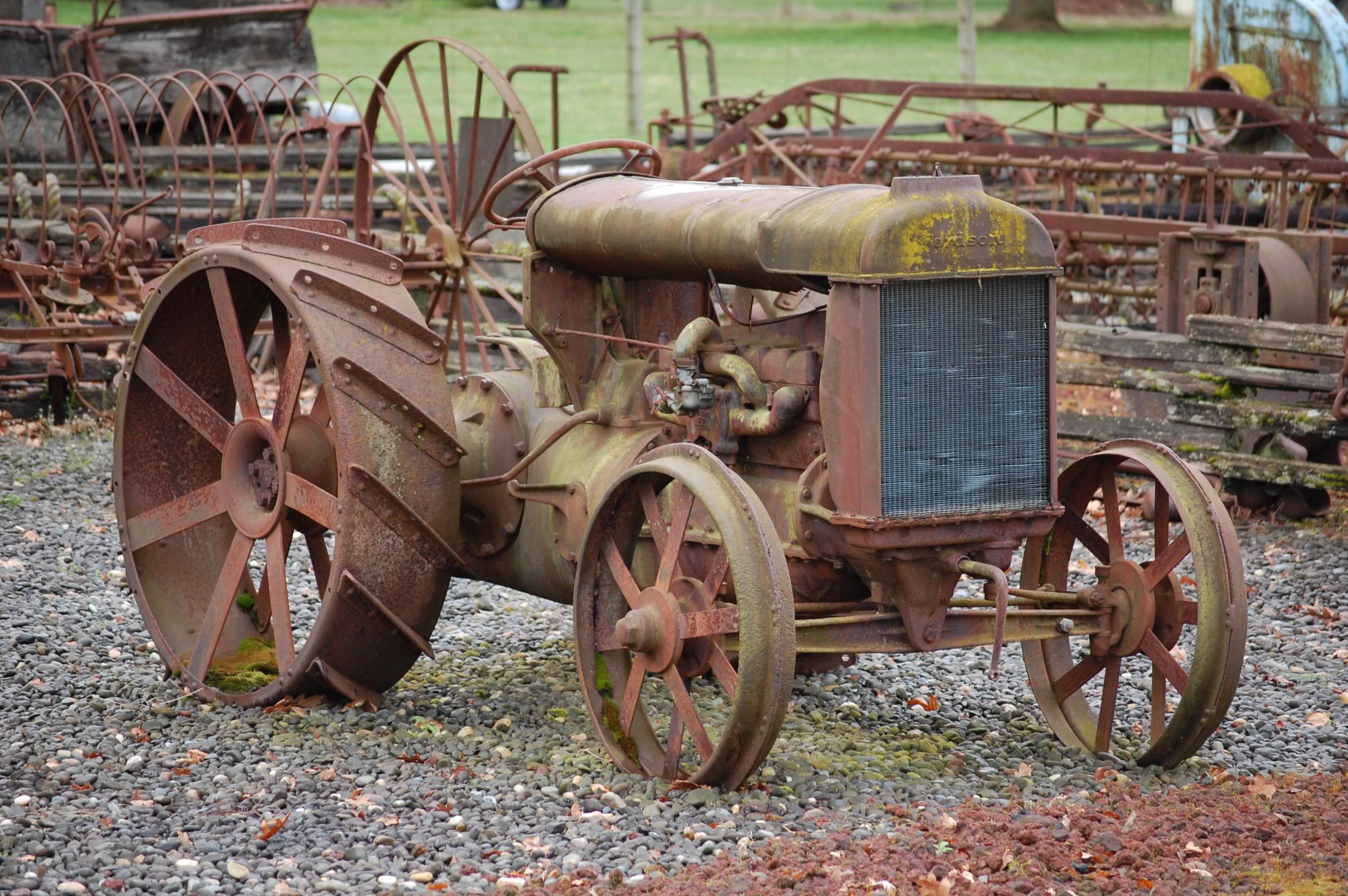 Fordson Tractor Wallpapers