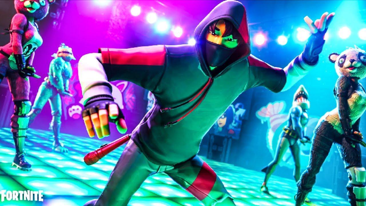 Fortnite Ikonik Gucci Wallpapers