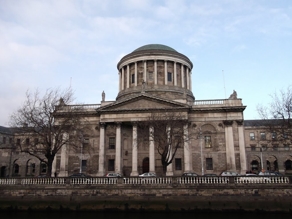 Four Courts Wallpapers