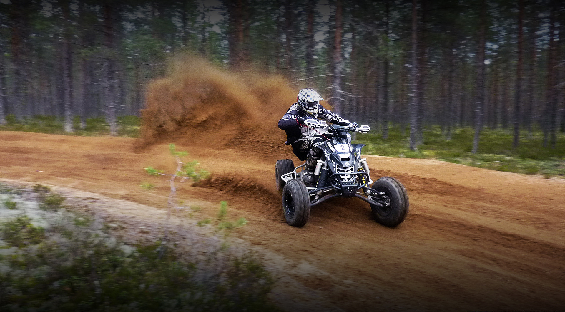 Four Wheelers Wallpapers