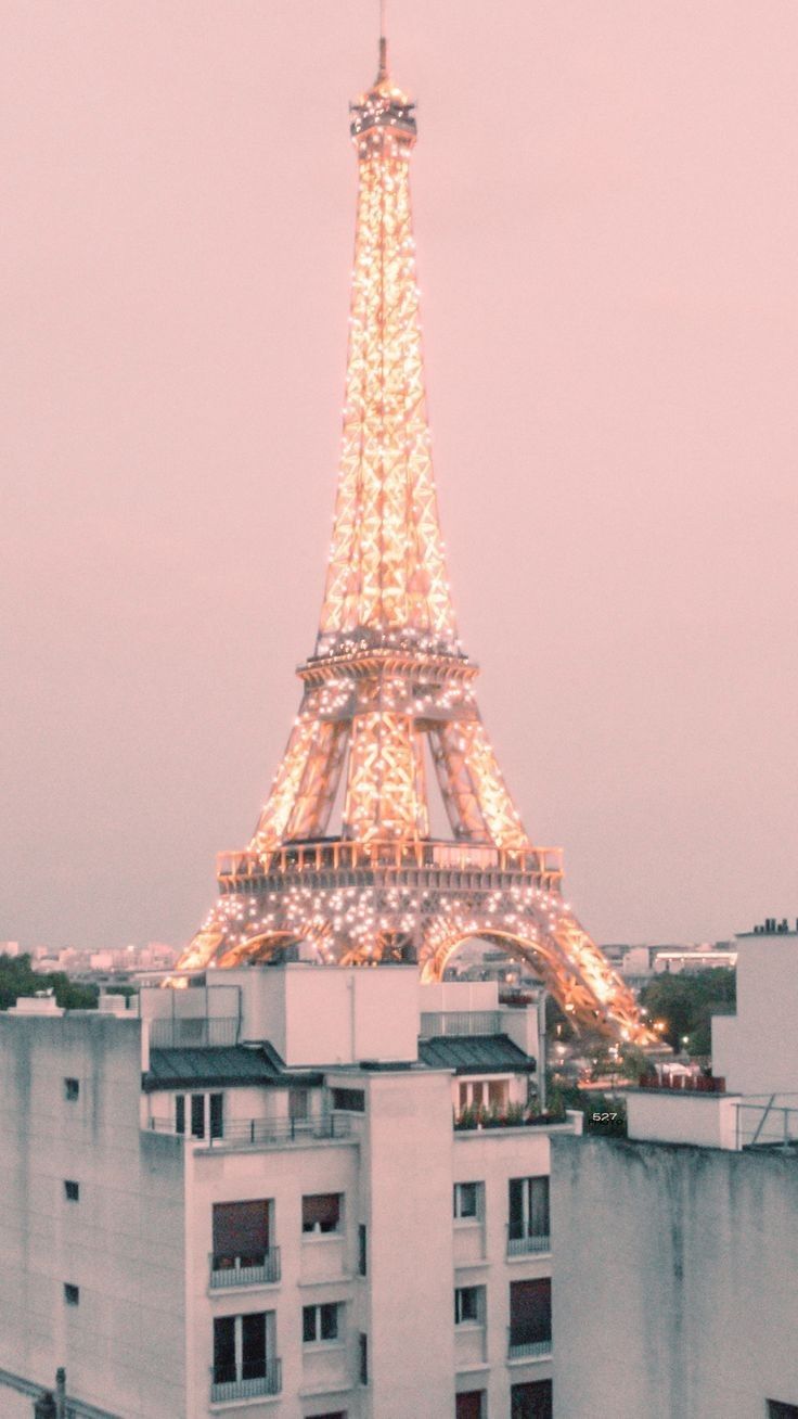 French Aesthetic Wallpapers