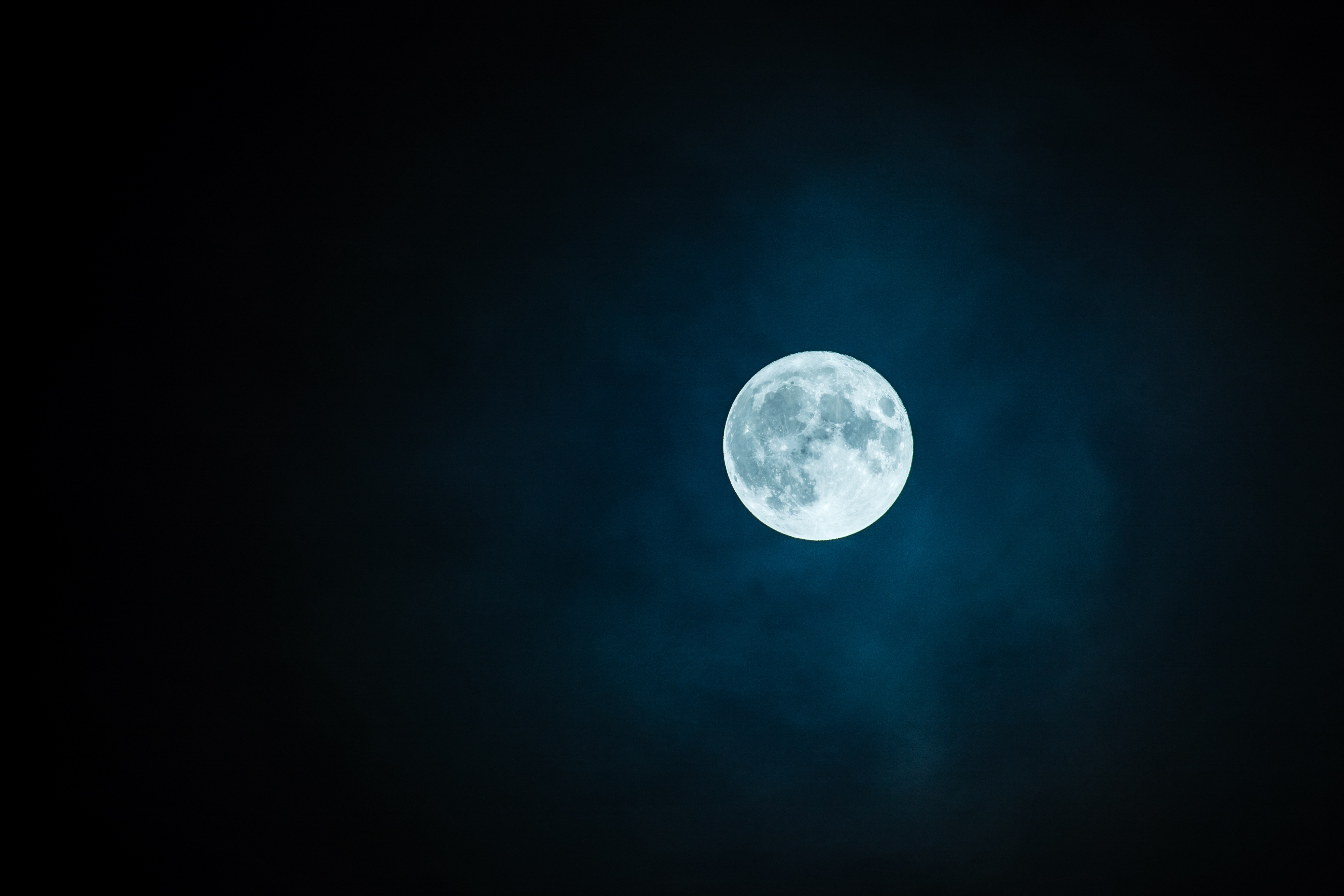 Full Moon Night 5K Wallpapers