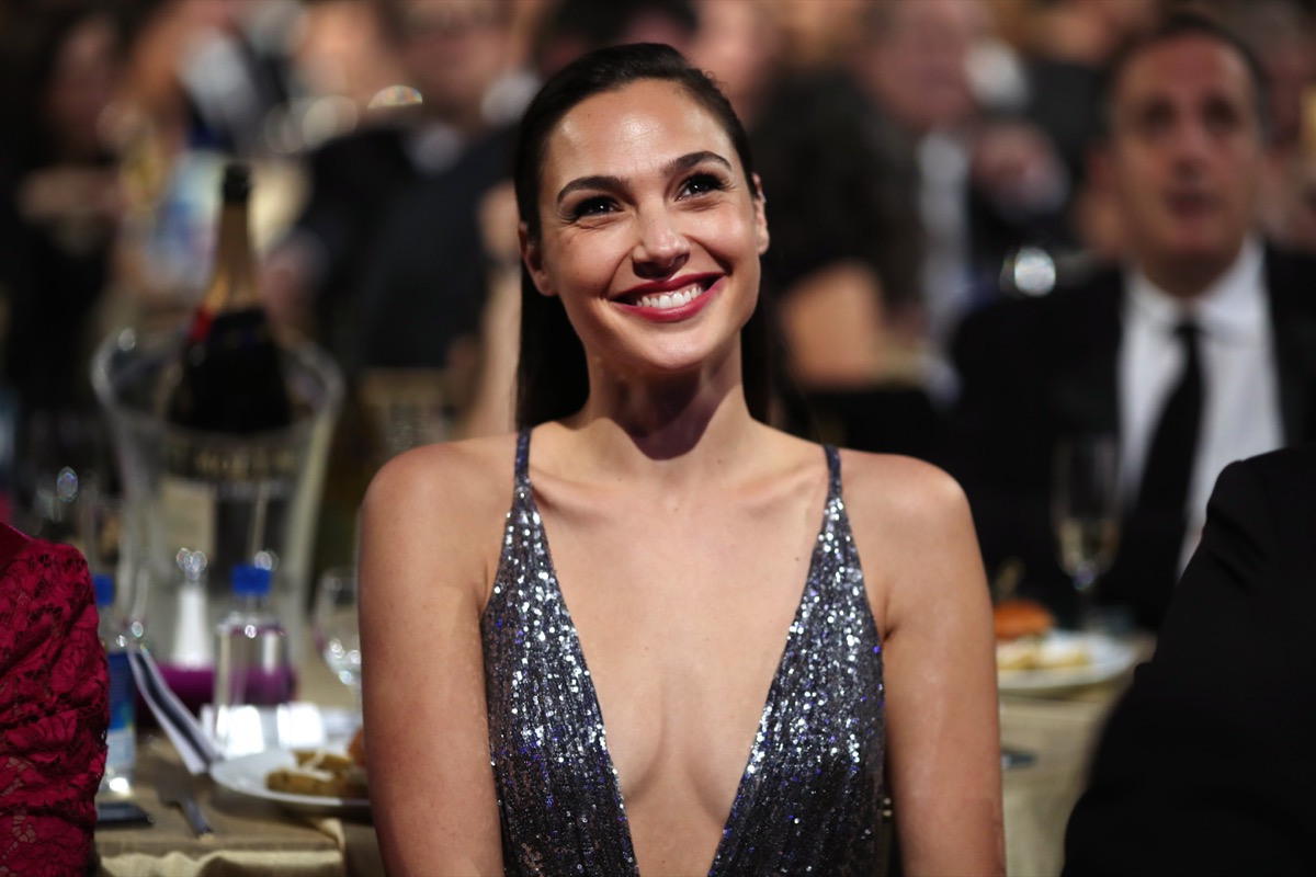 Gal Gadot Gyming Wallpapers