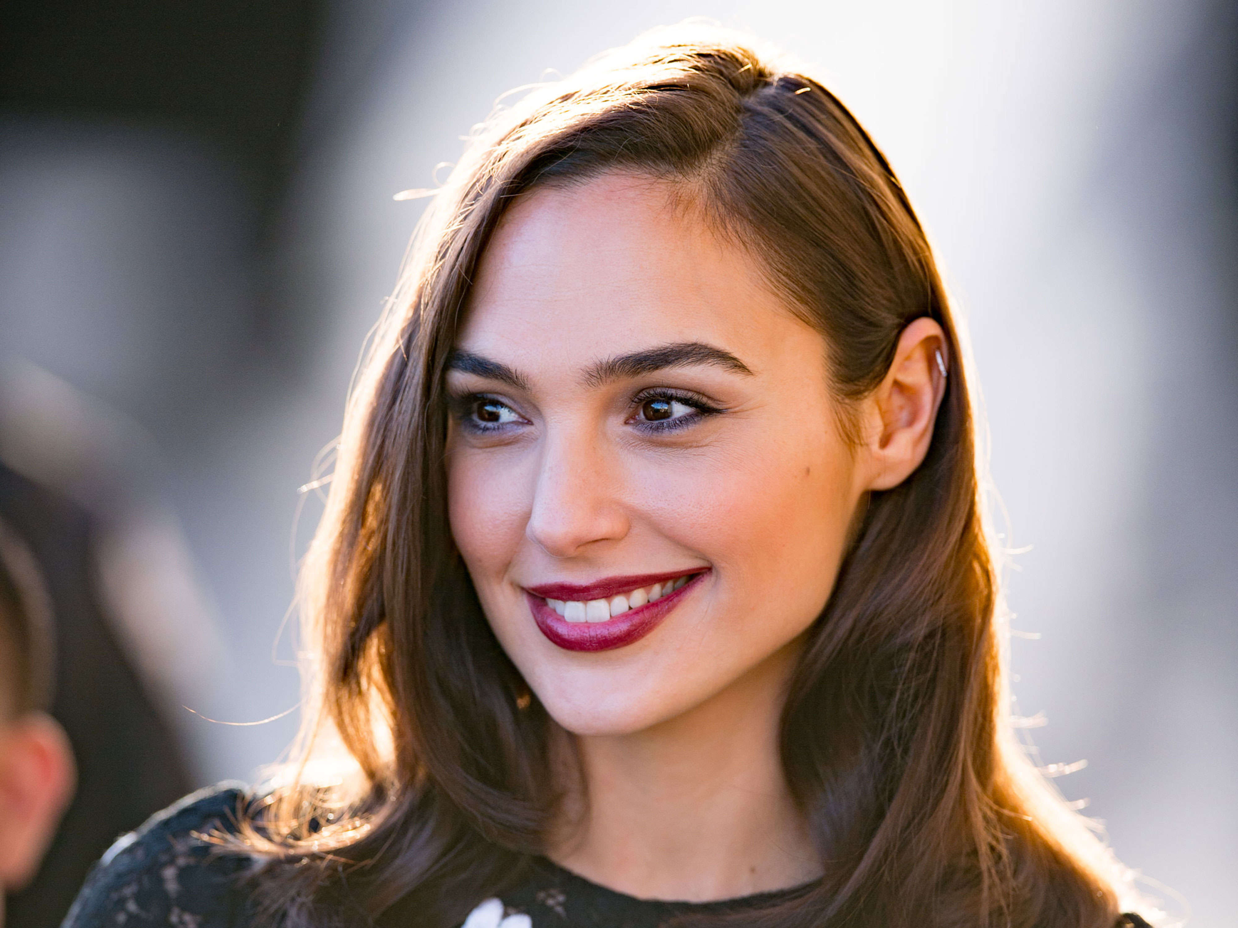 Gal Gadot Latest Wallpapers