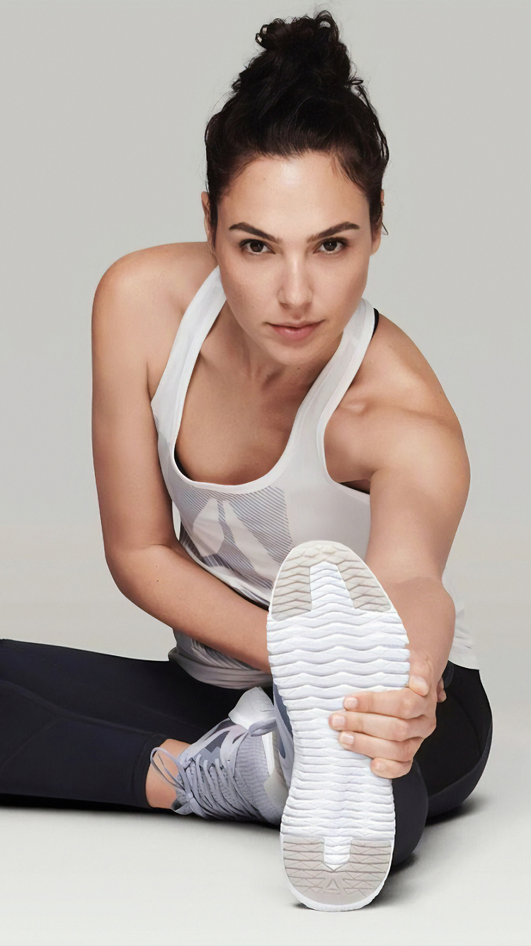 Gal Gadot Reebok Wallpapers