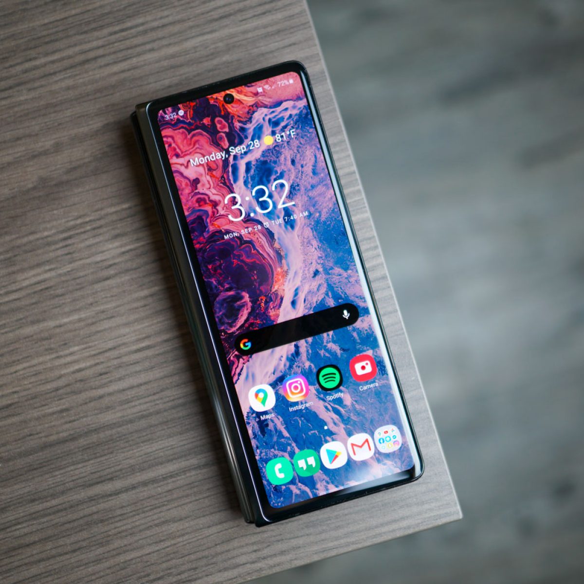 Galaxy Z Fold 2 Wallpapers