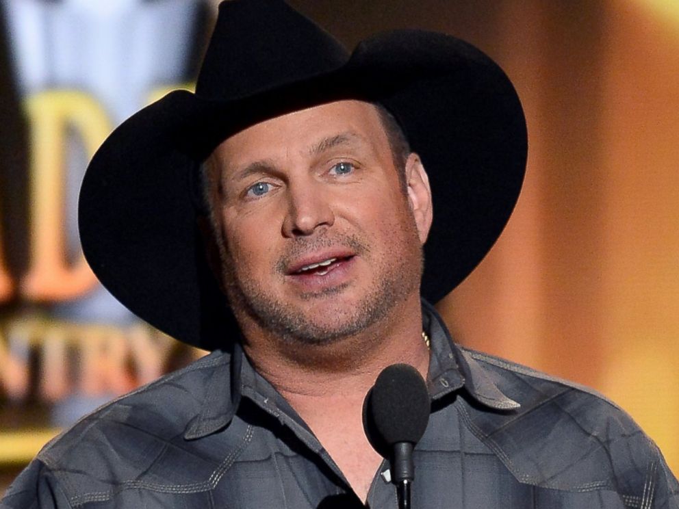 Garth Brooks Wallpapers