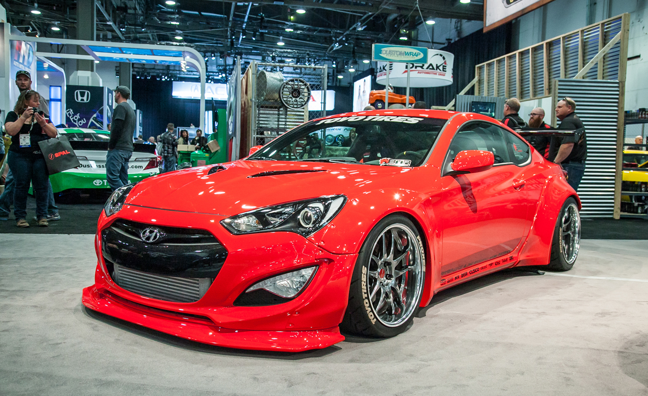 Genesis Coupe Wallpapers