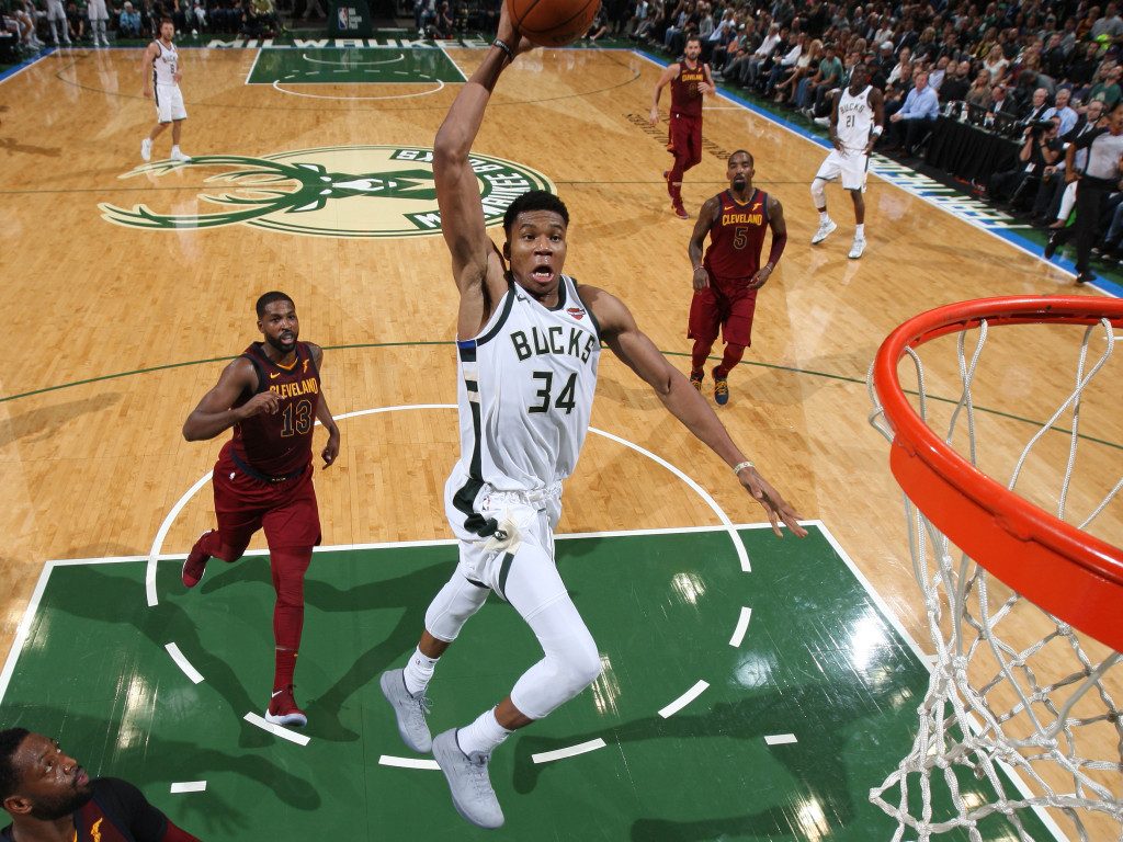 Giannis Antetokounmpo Dunk Wallpapers