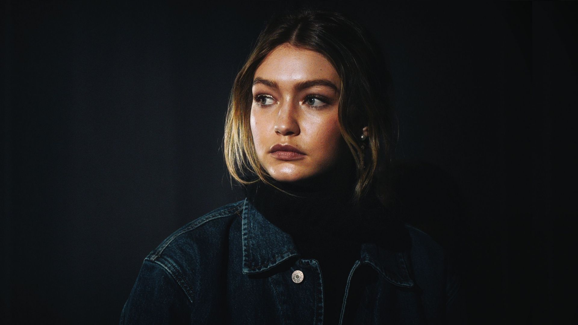 Gigi Hadid 2018 Wallpapers