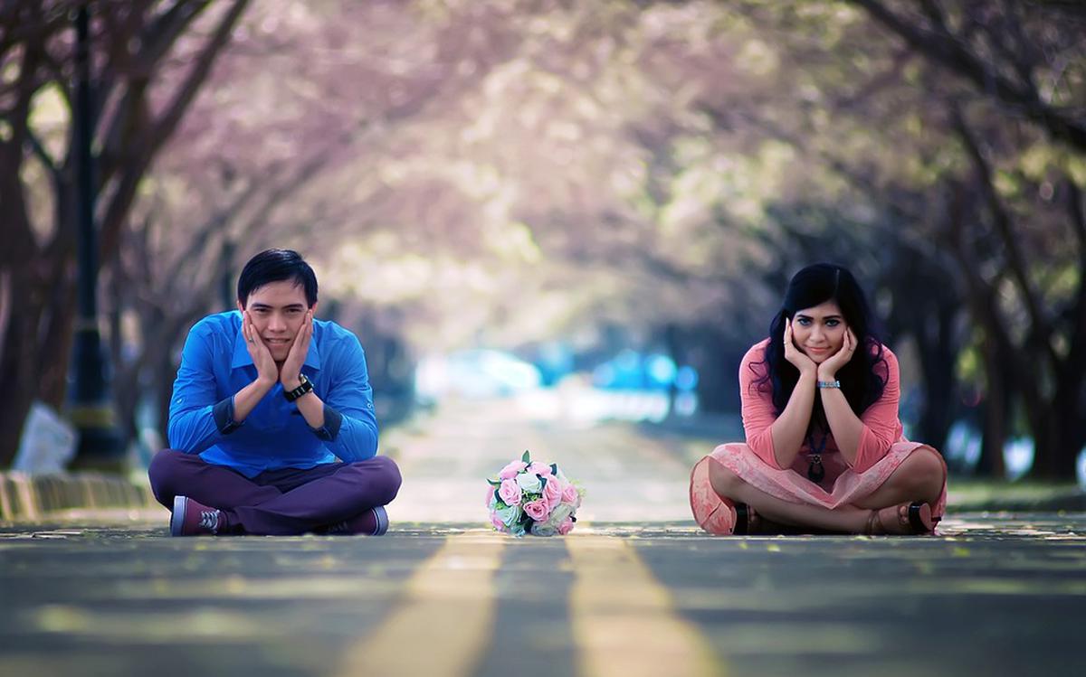 Girl Sitting On The Boy Wallpapers