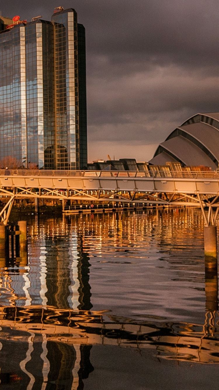 Glasgow Wallpapers