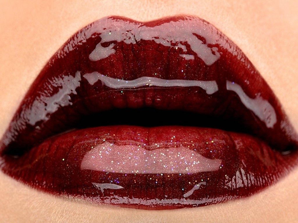 Glitter Lips Wallpapers