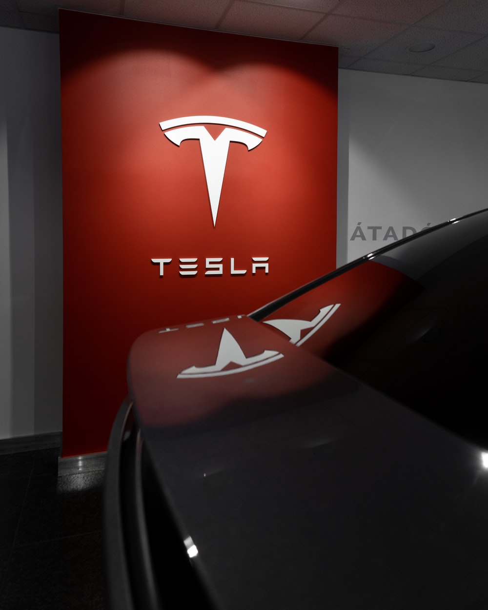 Gold Tesla Logo Wallpapers