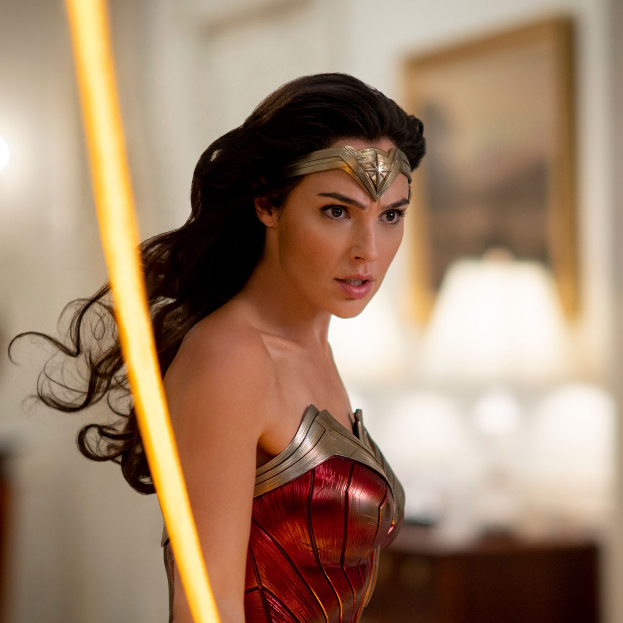 Gold Wonder Woman With Lasso Of Truth Art Wallpapers