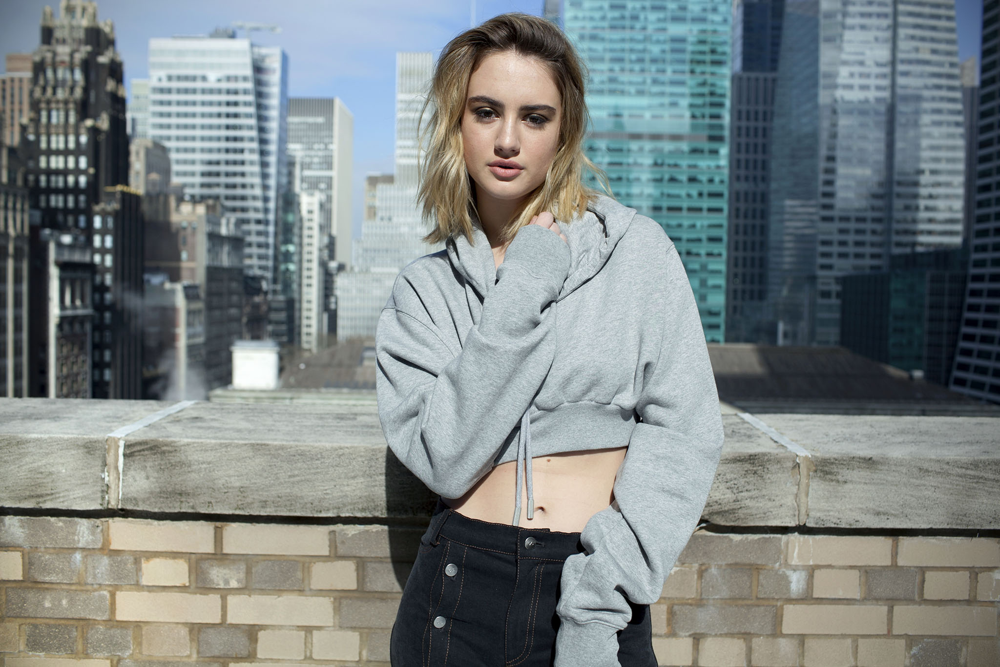 Grace Van Patten Wallpapers