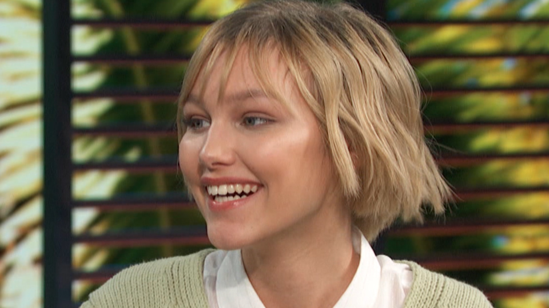 Grace VanderWaal 2019 Wallpapers