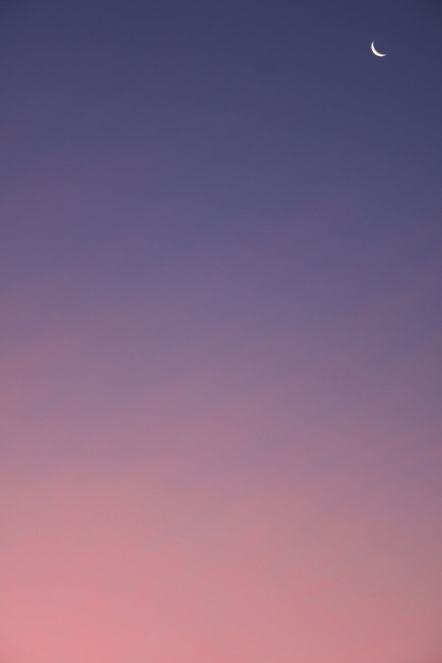 Gradient 4K Sky Wallpapers