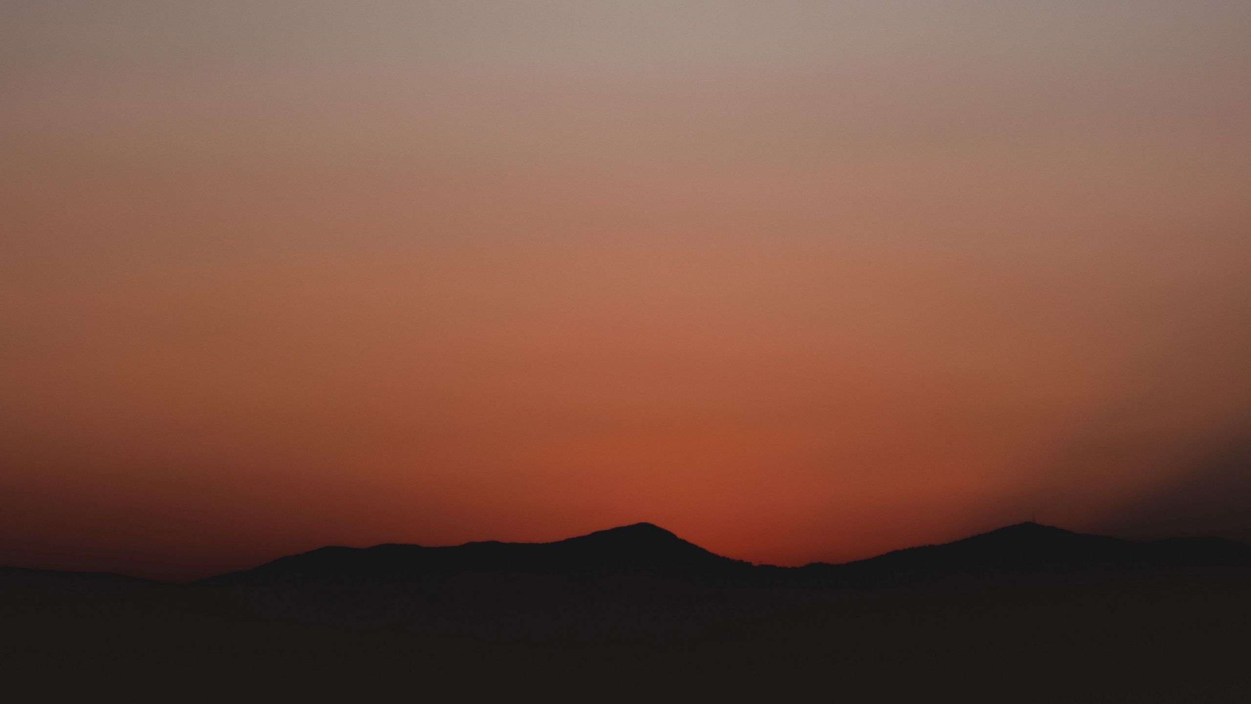 Gradient Mountains Wallpapers