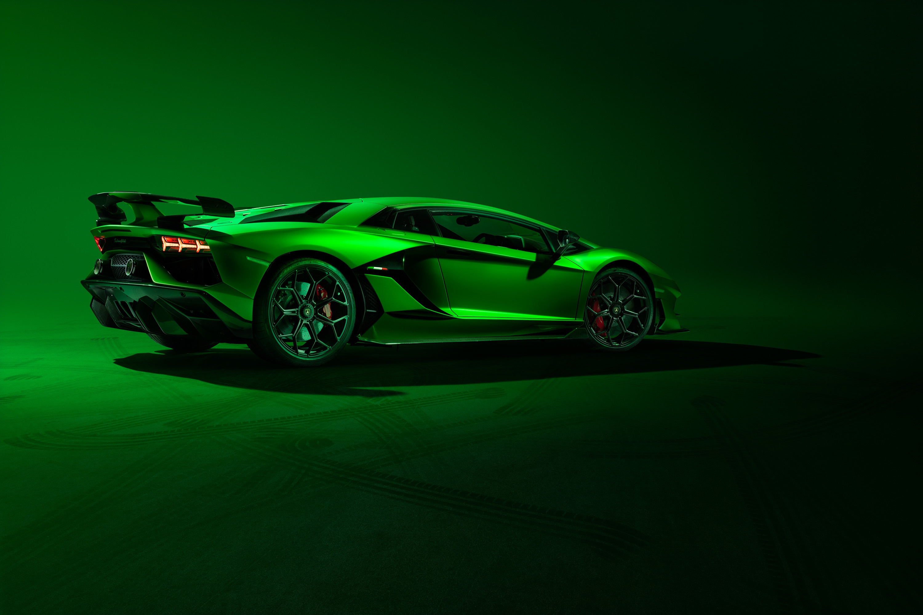 Green Lamborghini Wallpapers