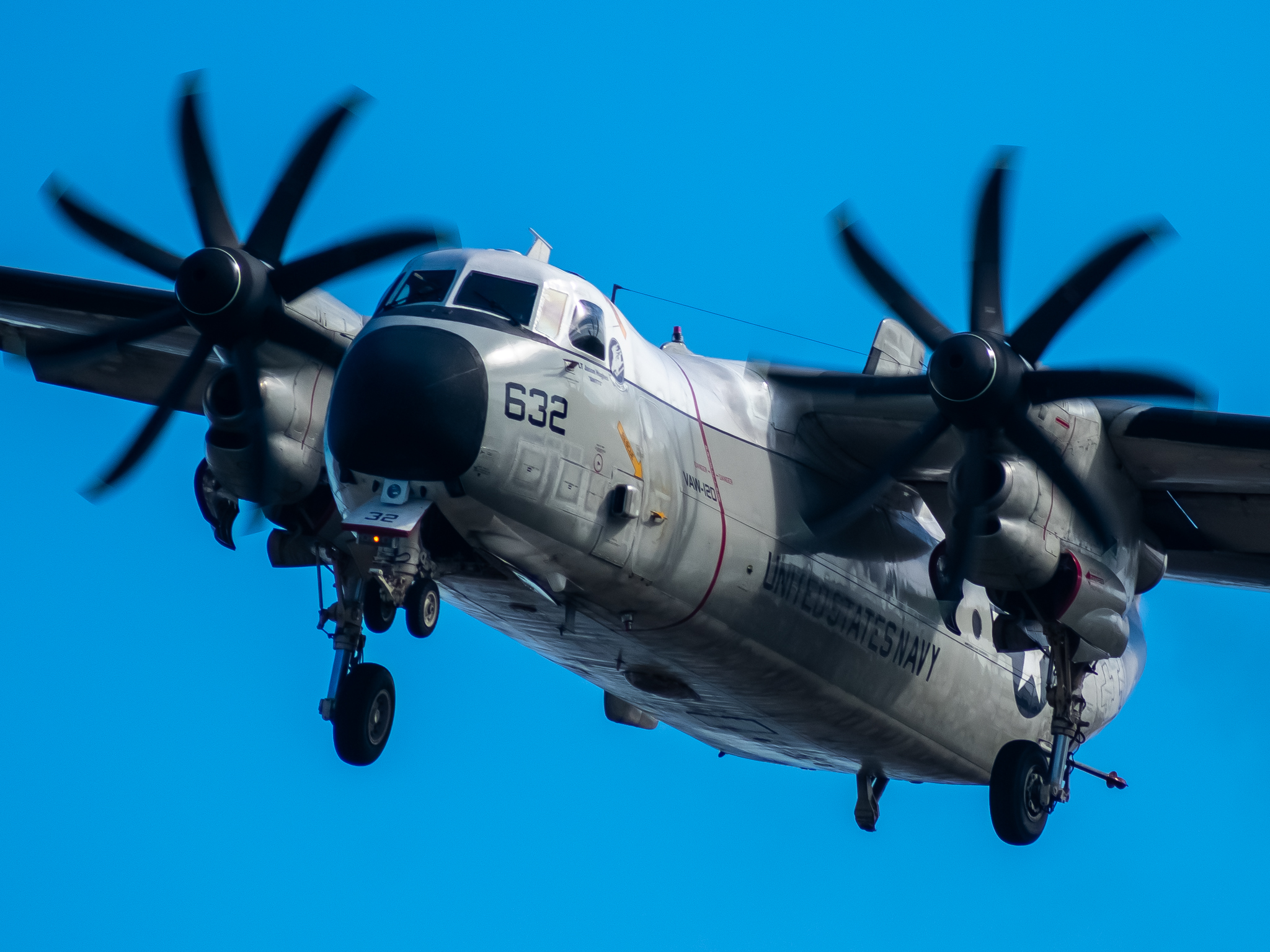 Grumman C-2 Greyhound Wallpapers