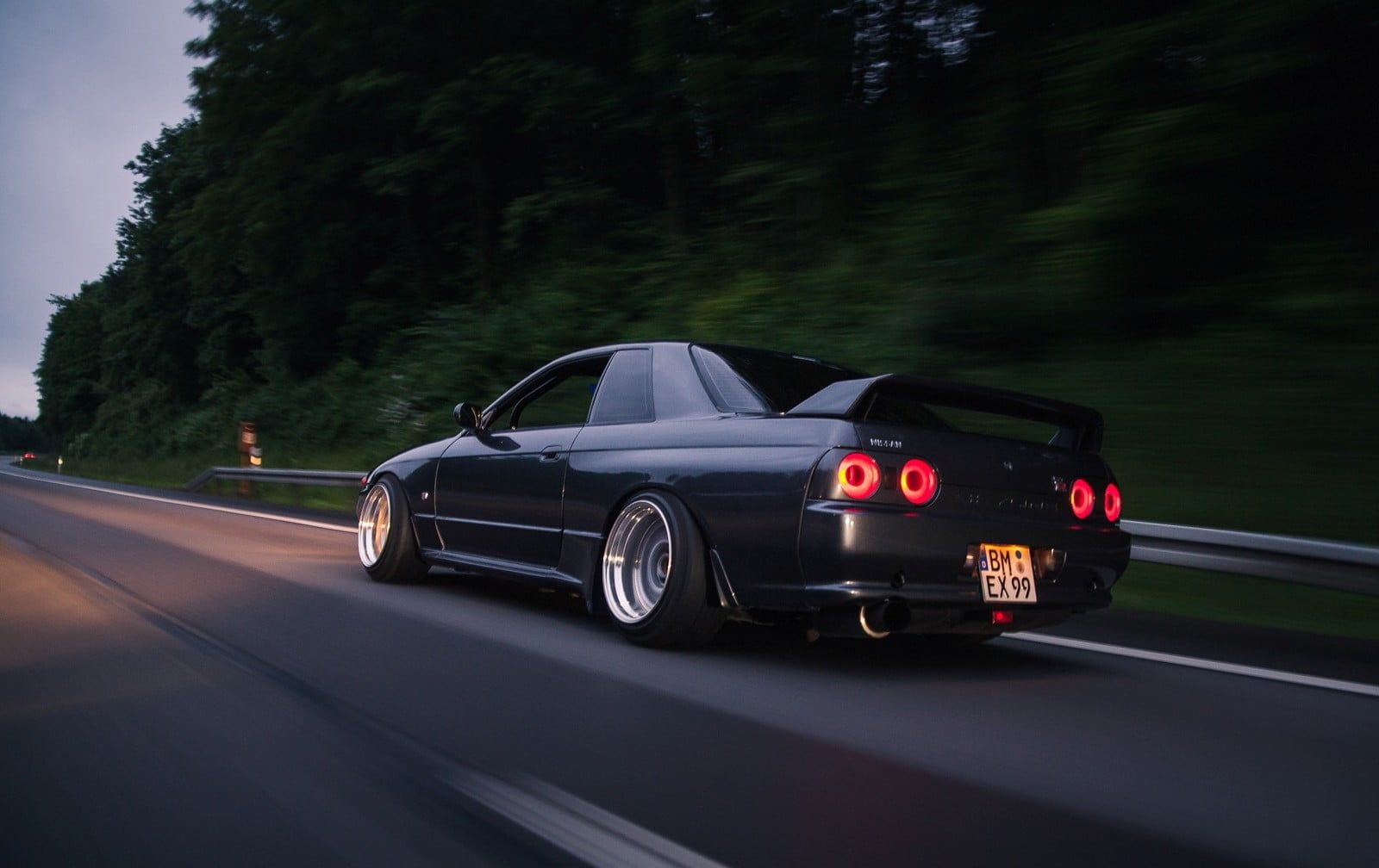 Gtr R32 Wallpapers