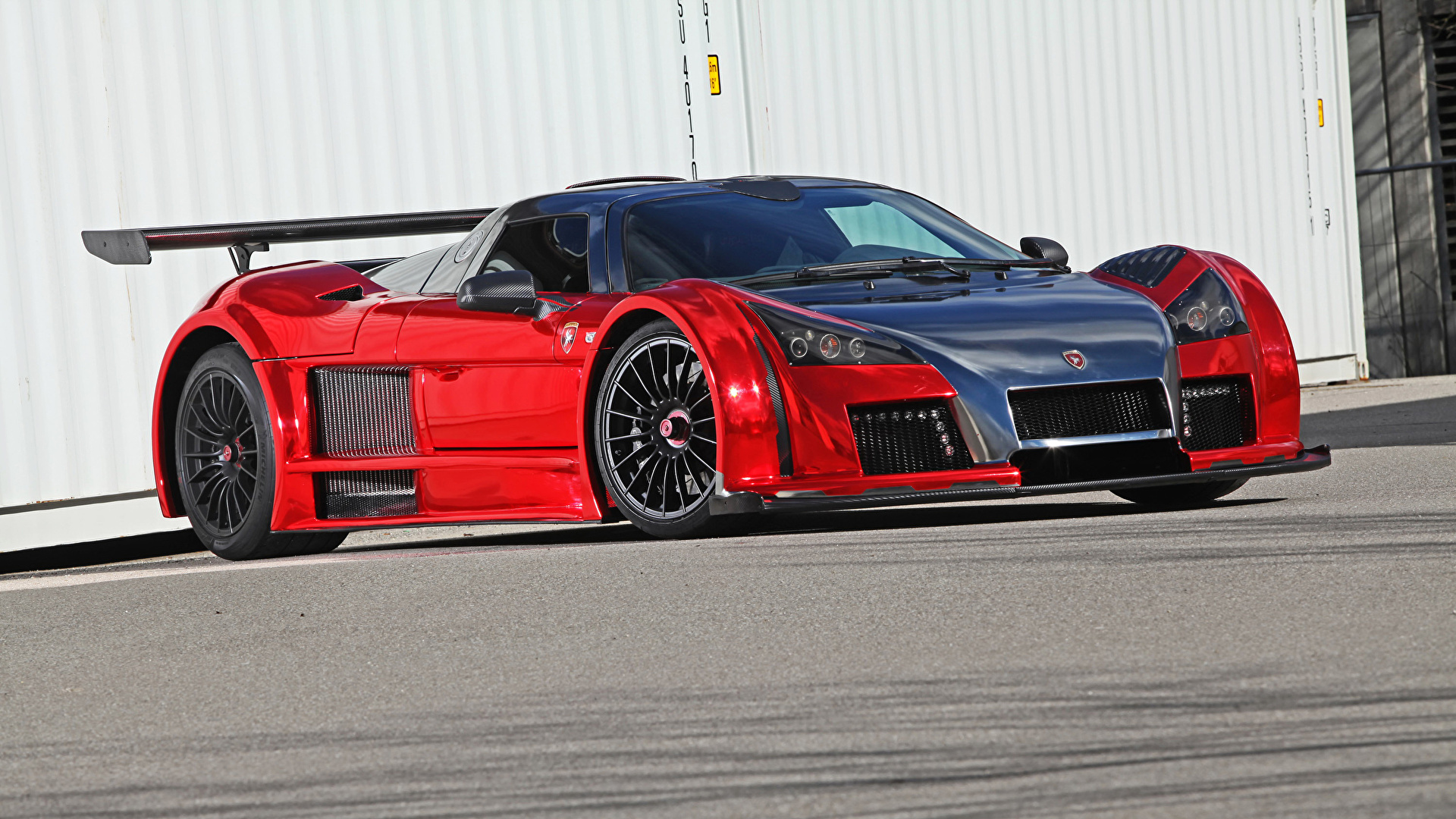 Gumpert Apollo R Wallpapers